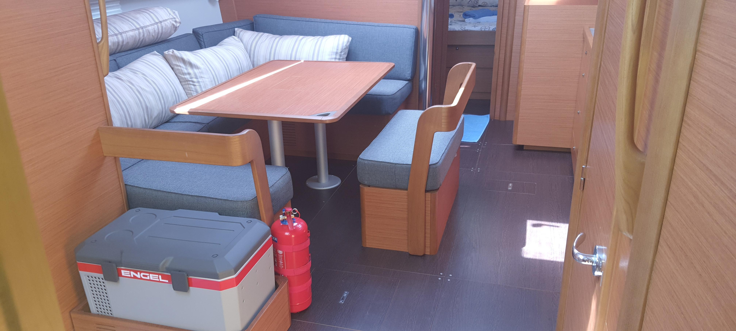 Photo #7 - Dufour 430 Grand Large (Sandra) in Marmaris - 16829
