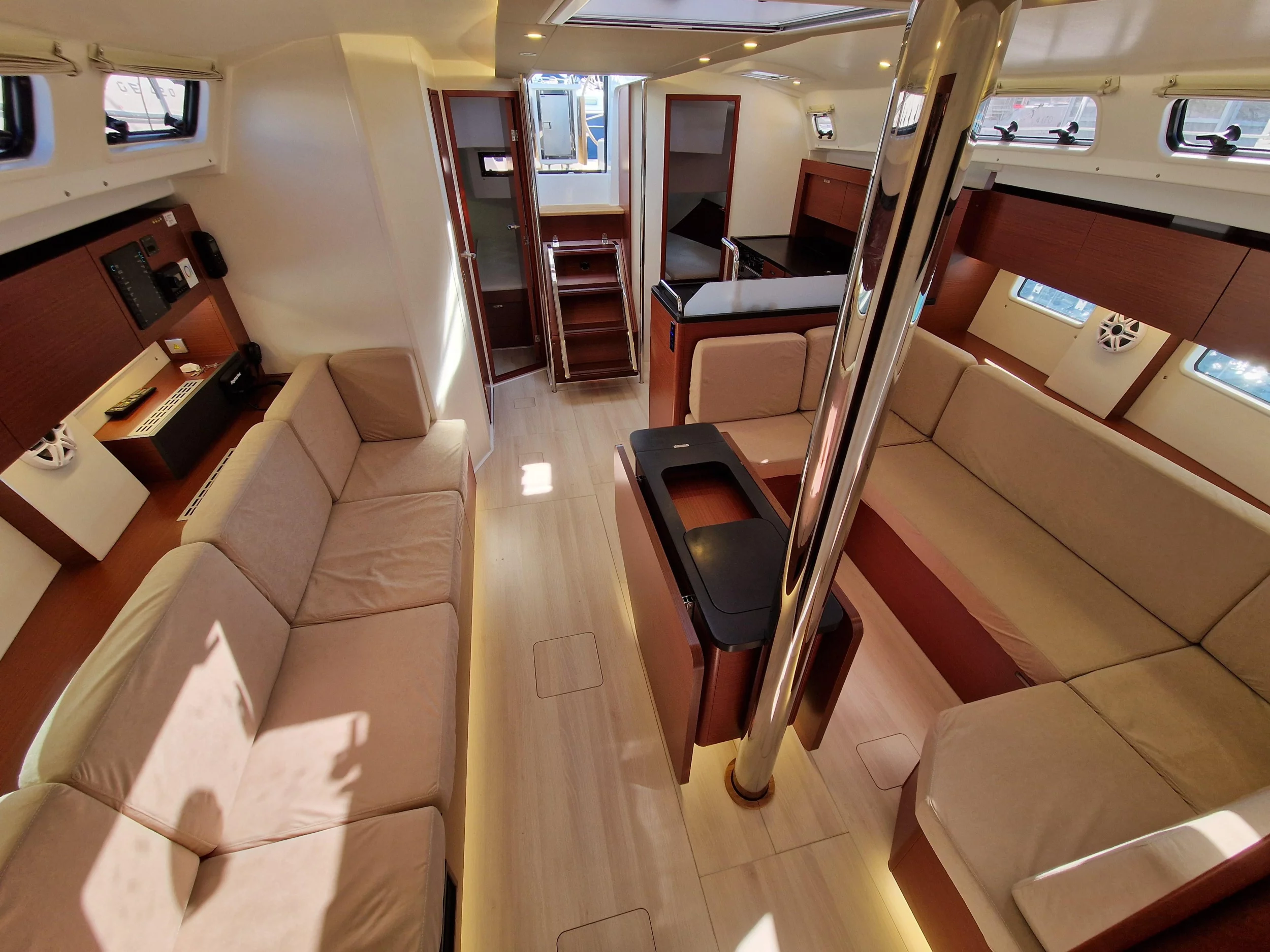 Hanse 410 (Nuvola) Interior image - 20