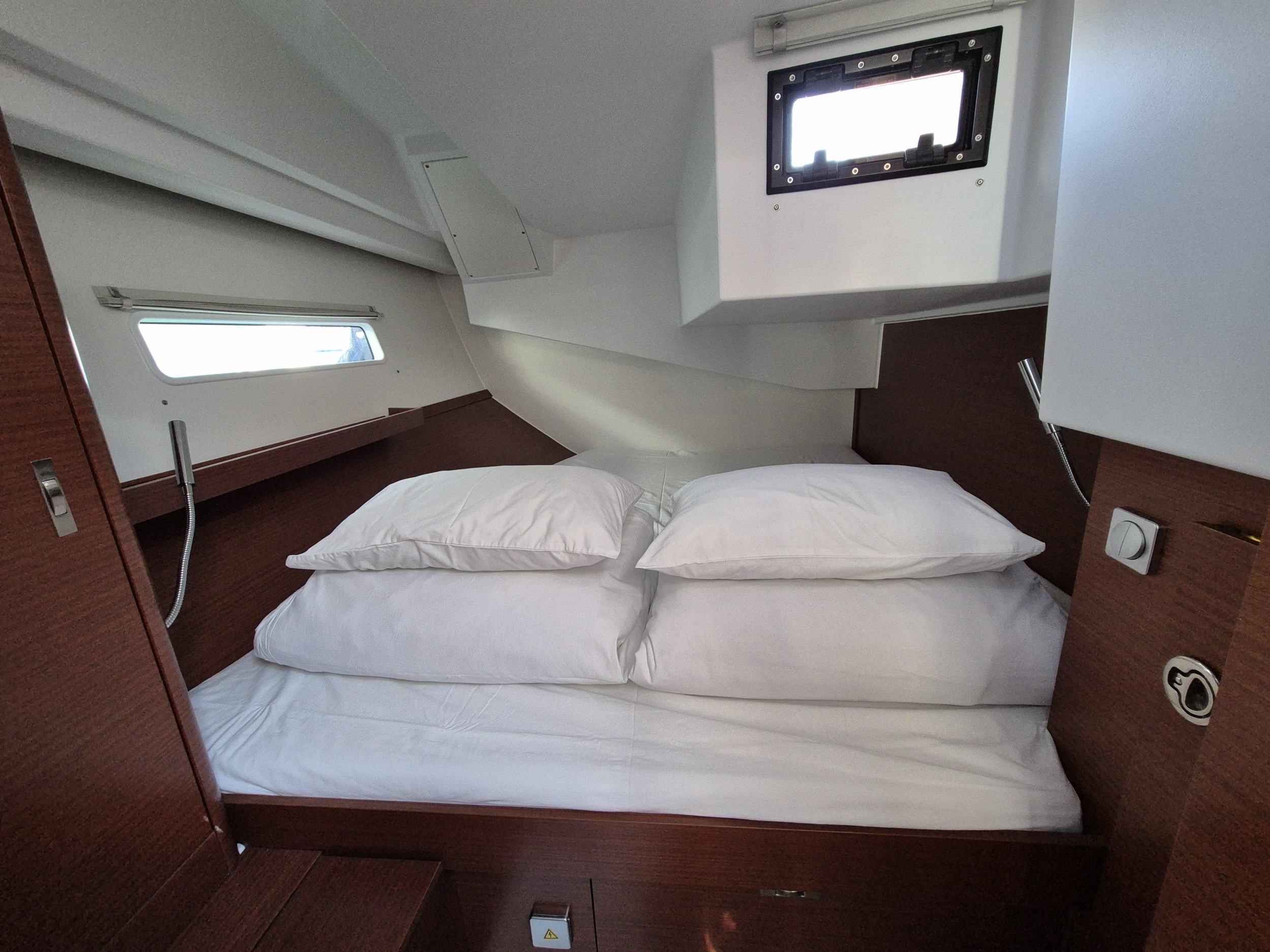 Photo #11 - Hanse 410 (Nuvola) in Dubrovnik - 15844
