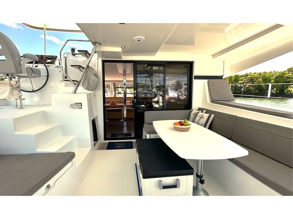 Lagoon 42 (Nalin) Interior image - 1