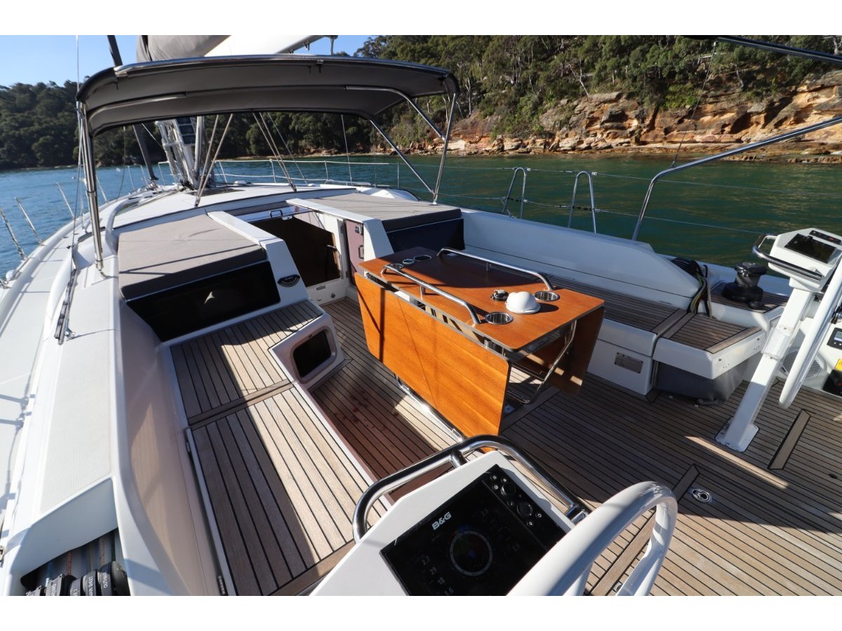 Photo #2 - Oceanis 51.1 (Caramel) en Atenas - 15999