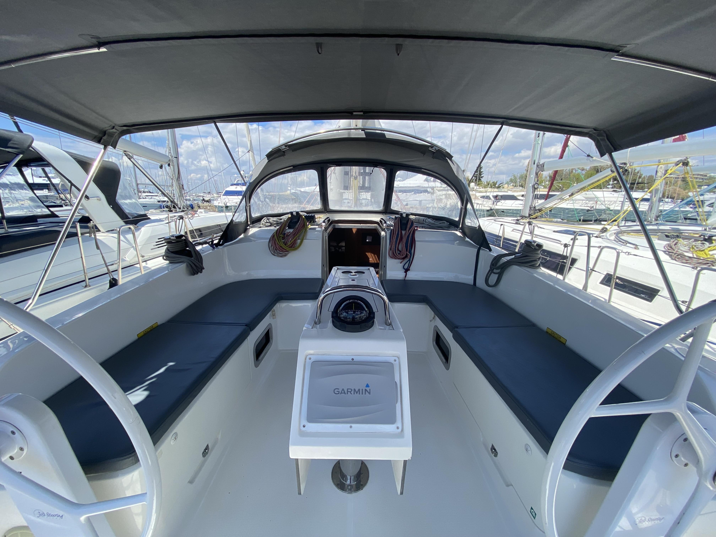 Photo #20 - Bavaria Cruiser 46 (Kassandra) in Athen - 15487