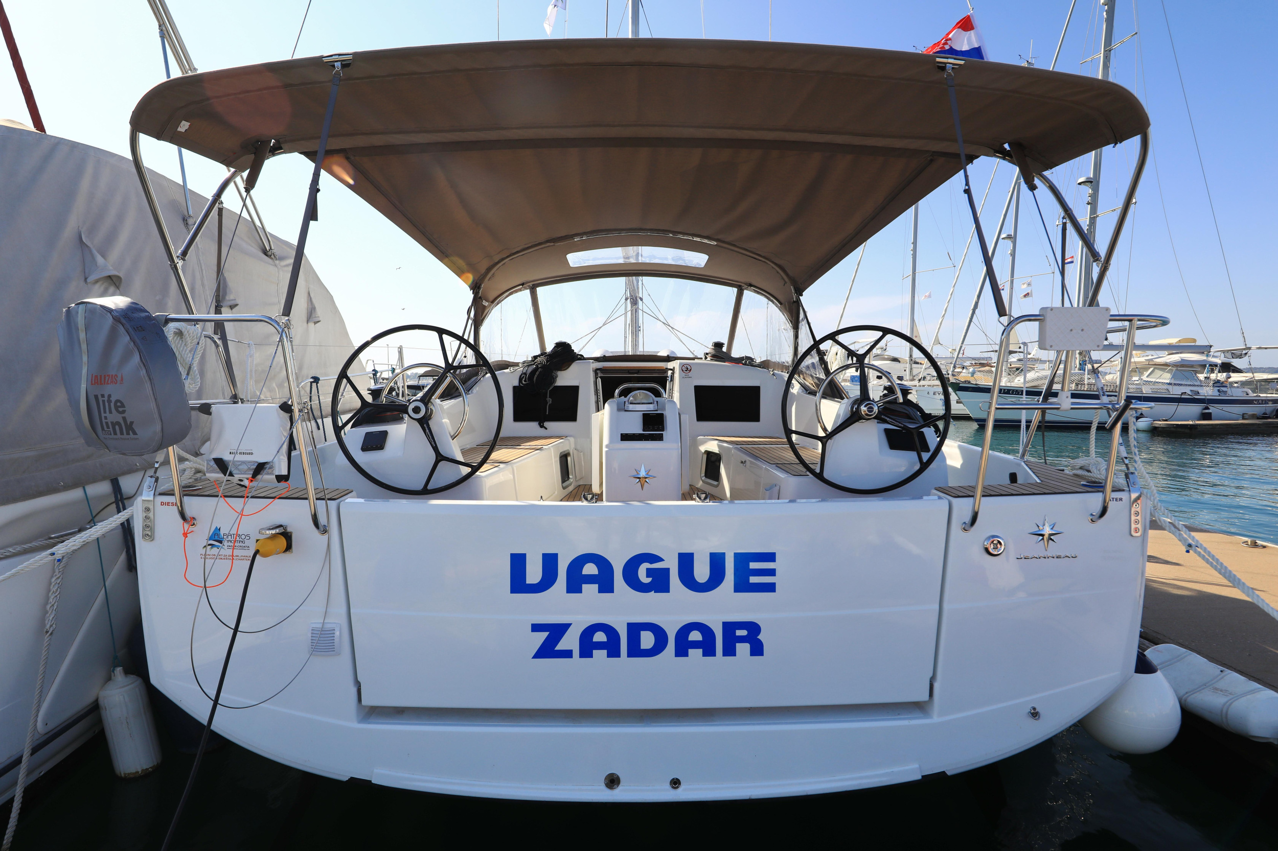 Photo #89 - Sun Odyssey 410 (Vague) in Zara - 16206
