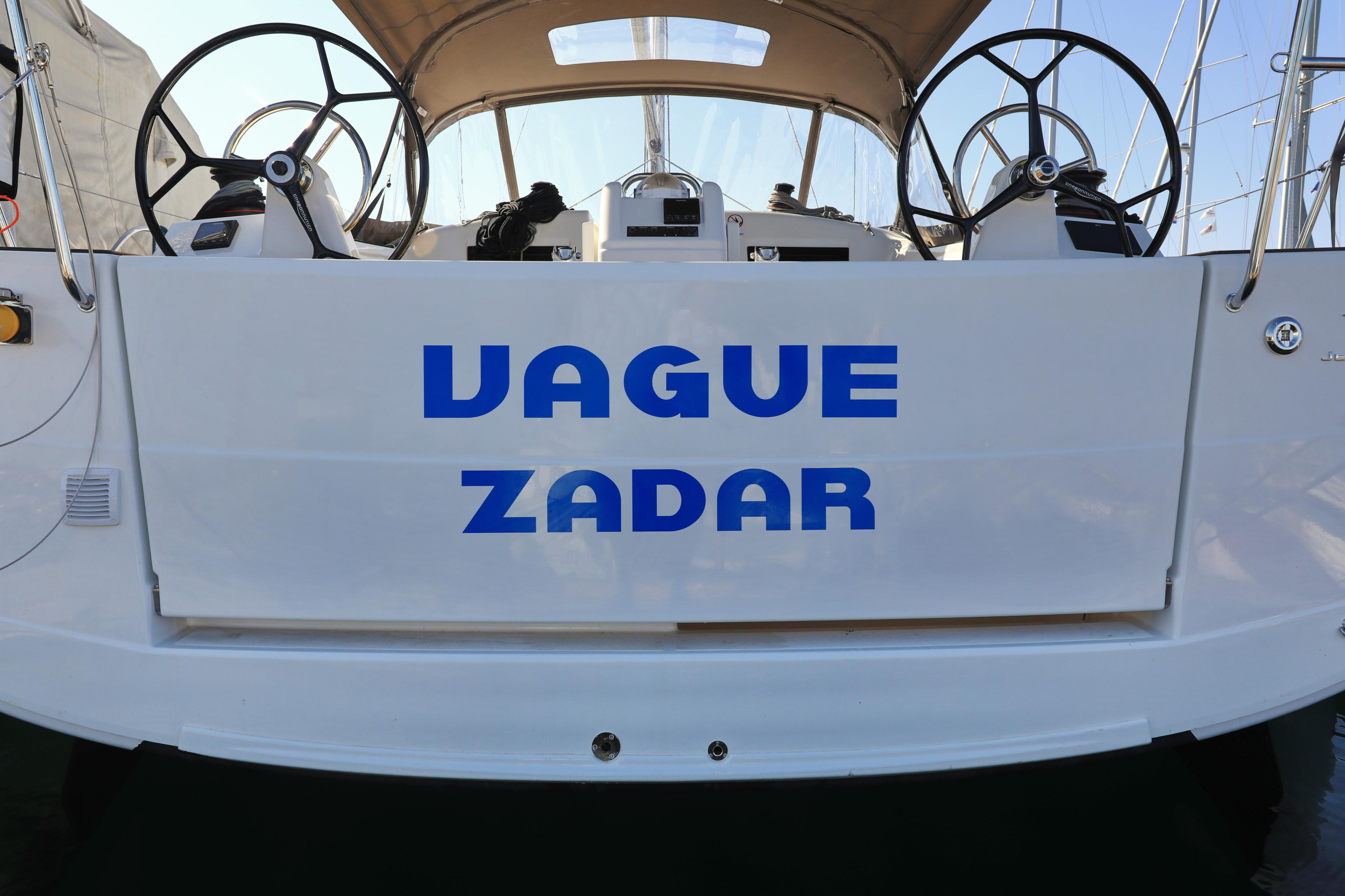 Photo #61 - Sun Odyssey 410 (Vague) in Zara - 16206