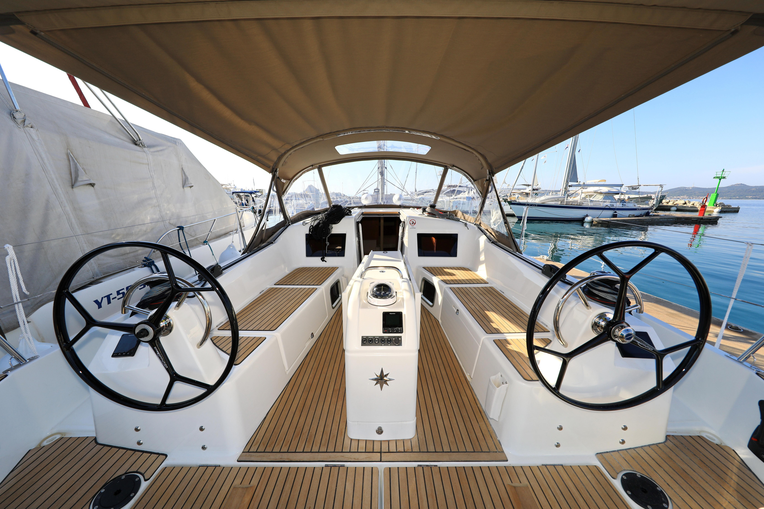 Photo #81 - Sun Odyssey 410 (Vague) in Zara - 16206