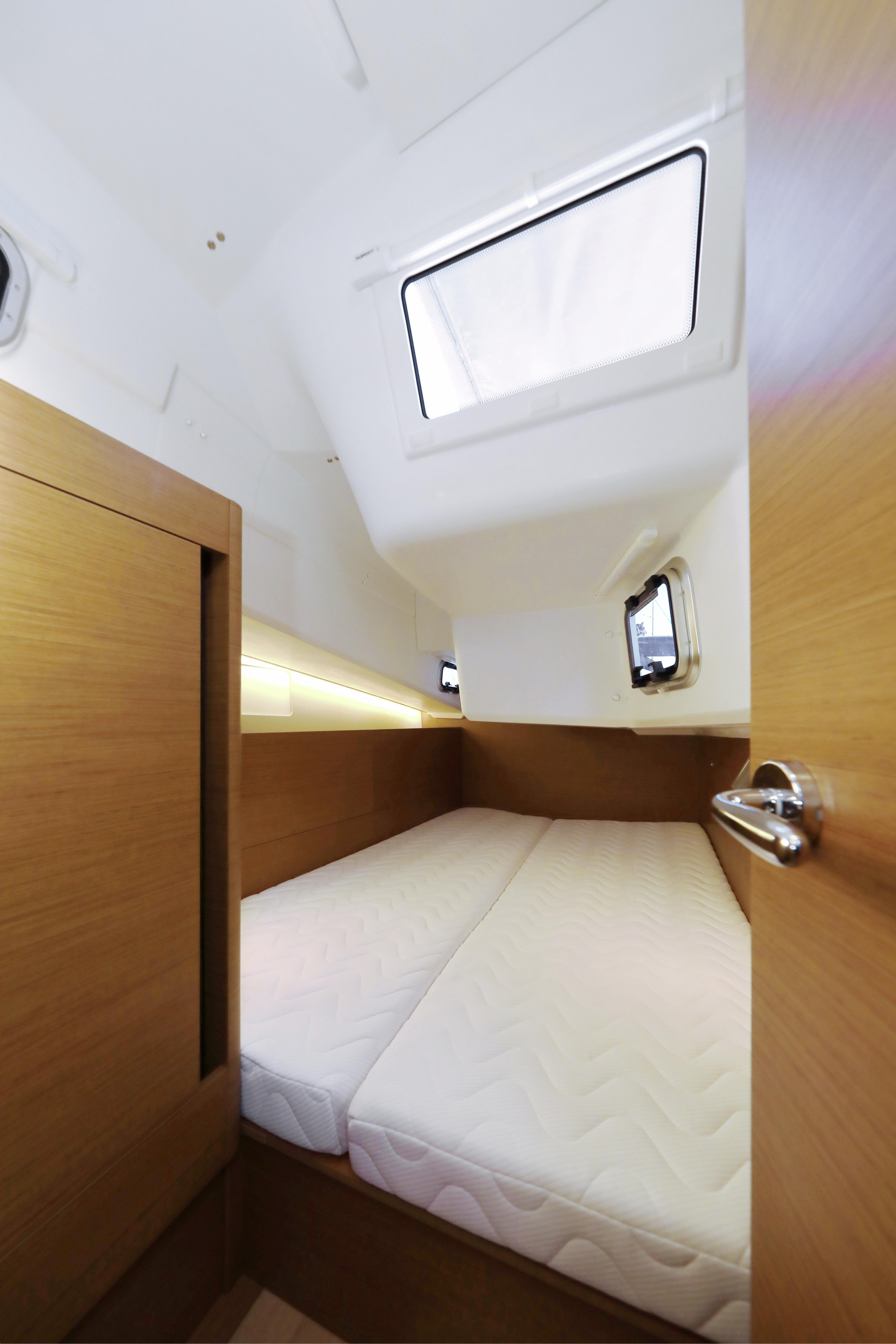 Photo #94 - Sun Odyssey 410 (Vague) in Zara - 16206