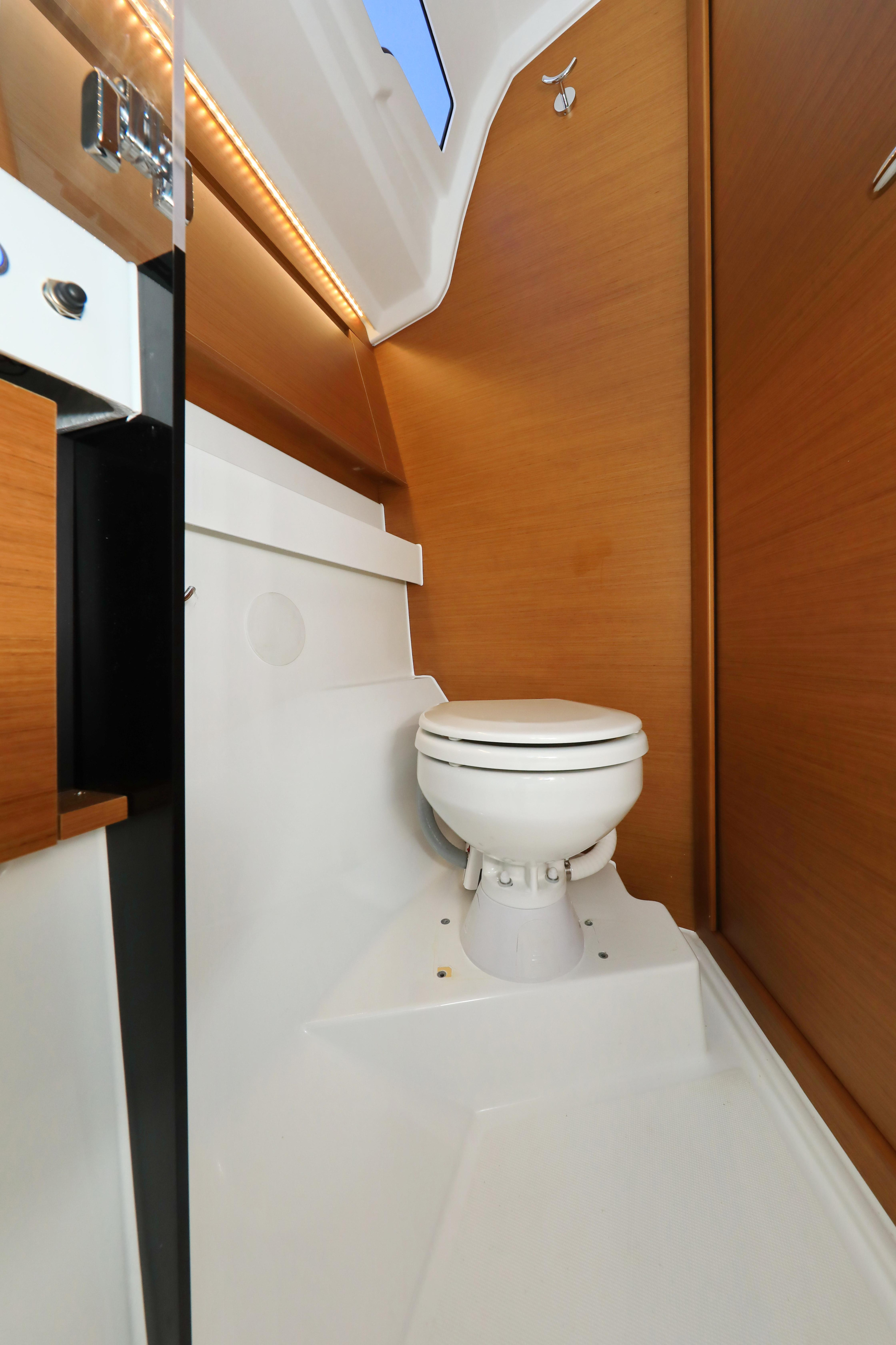 Photo #80 - Sun Odyssey 410 (Vague) in Zara - 16206