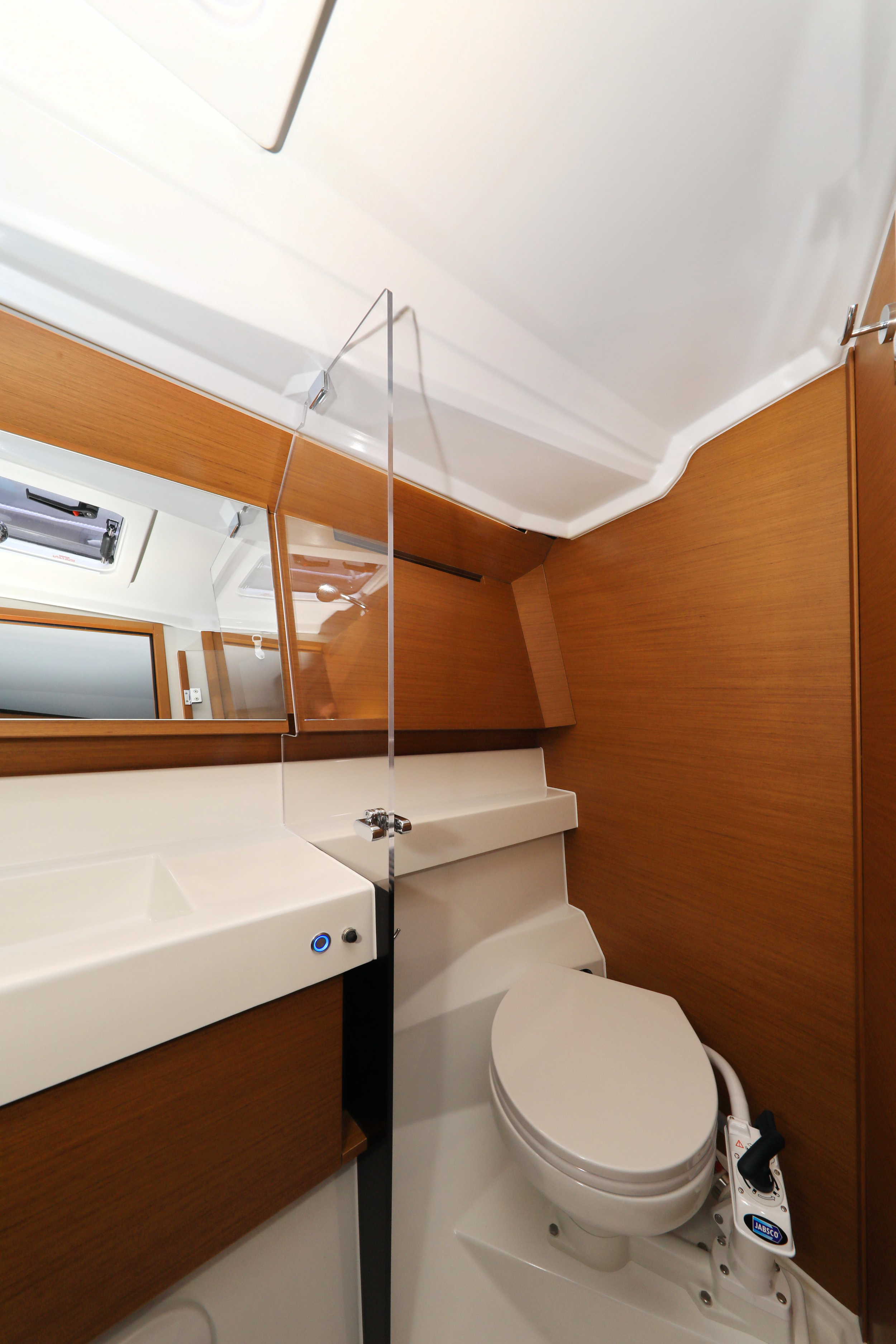 Photo #68 - Sun Odyssey 410 (Vague) in Zara - 16206