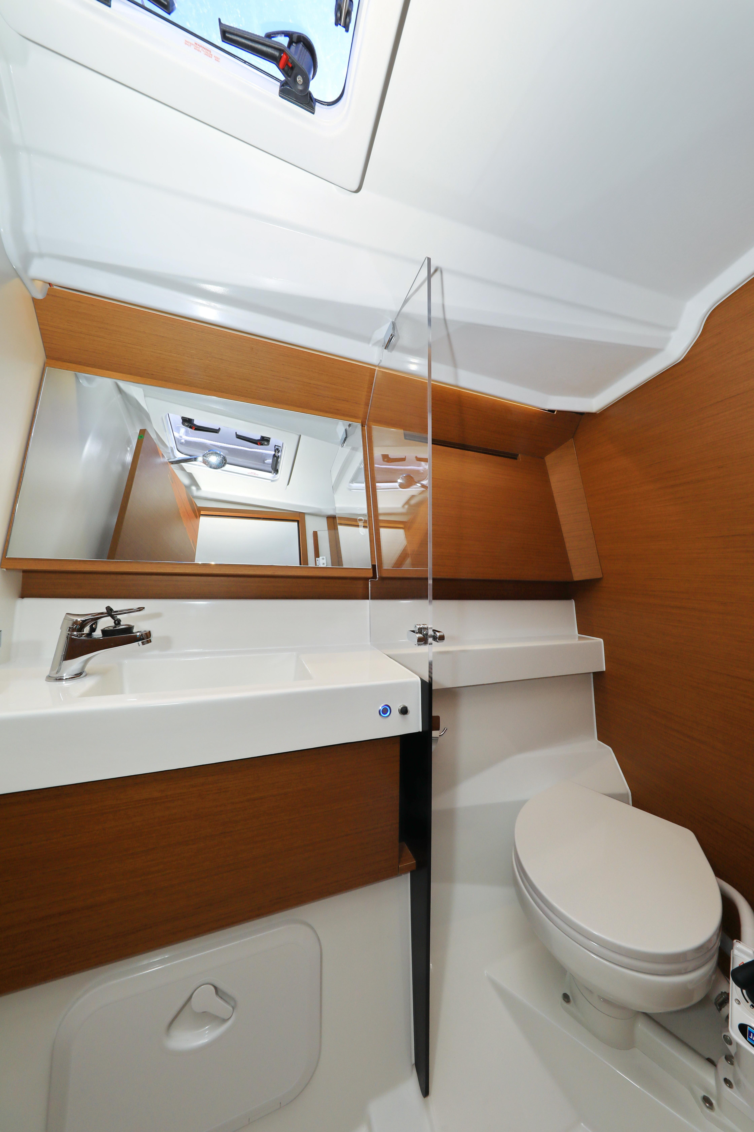 Photo #33 - Sun Odyssey 410 (Vague) in Zara - 16206