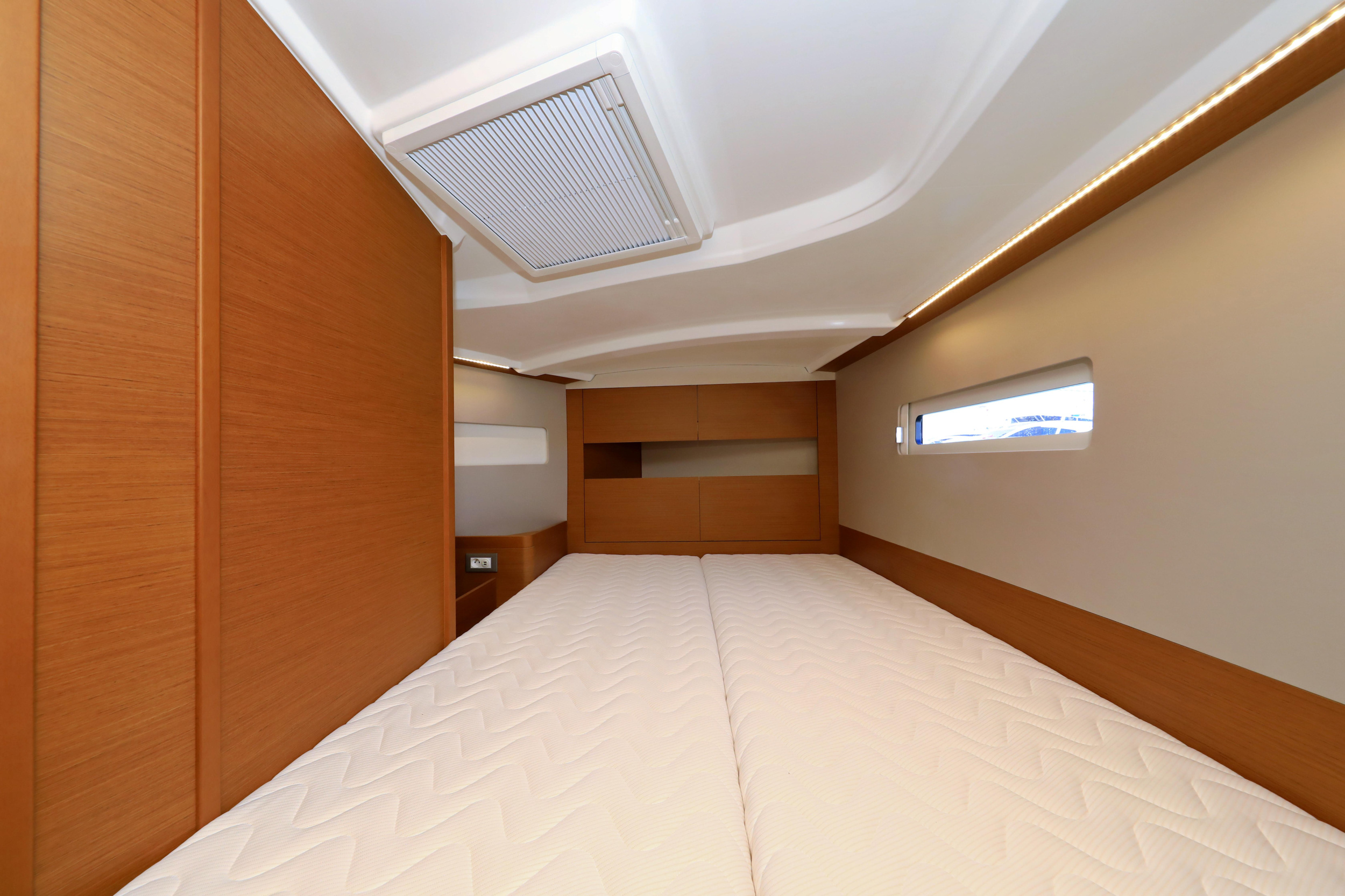 Photo #97 - Sun Odyssey 410 (Vague) in Zara - 16206