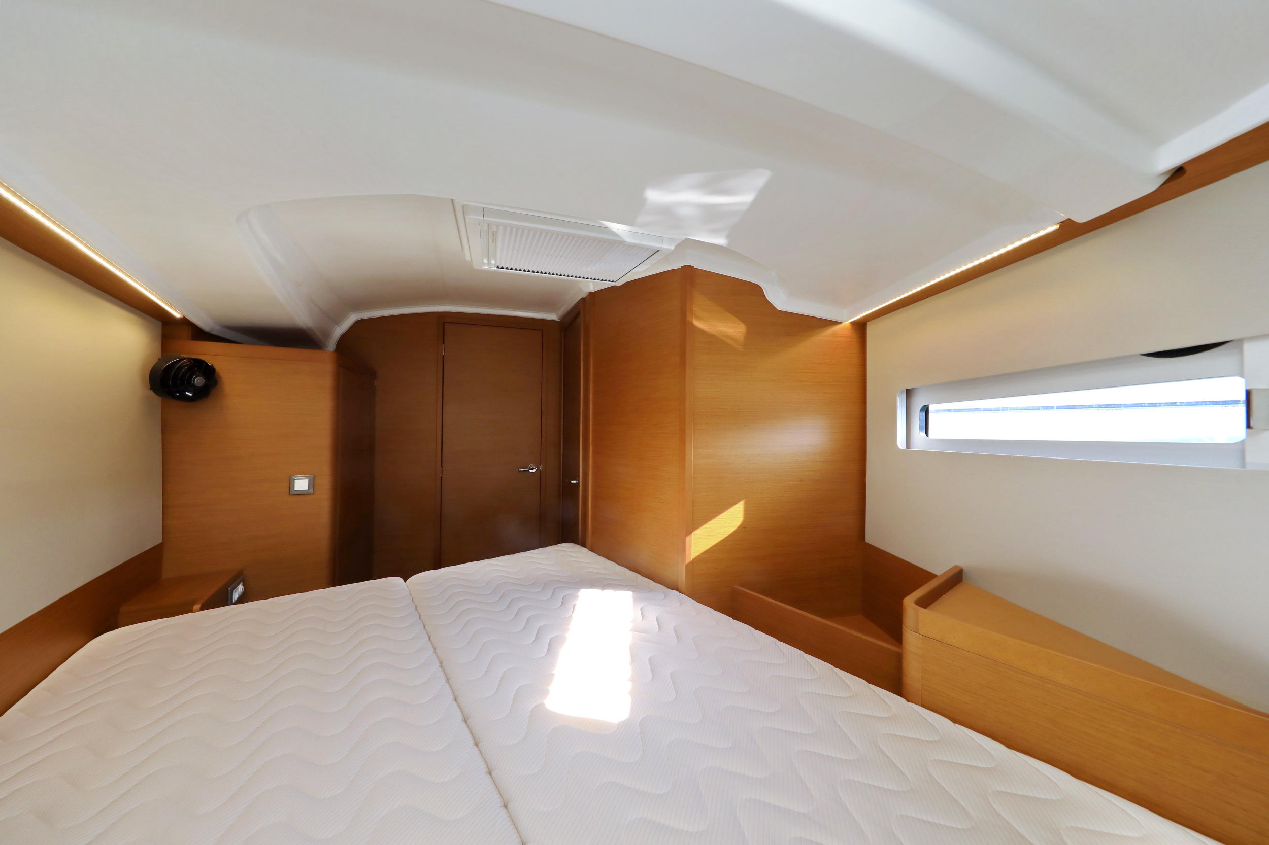 Photo #34 - Sun Odyssey 410 (Vague) in Zara - 16206