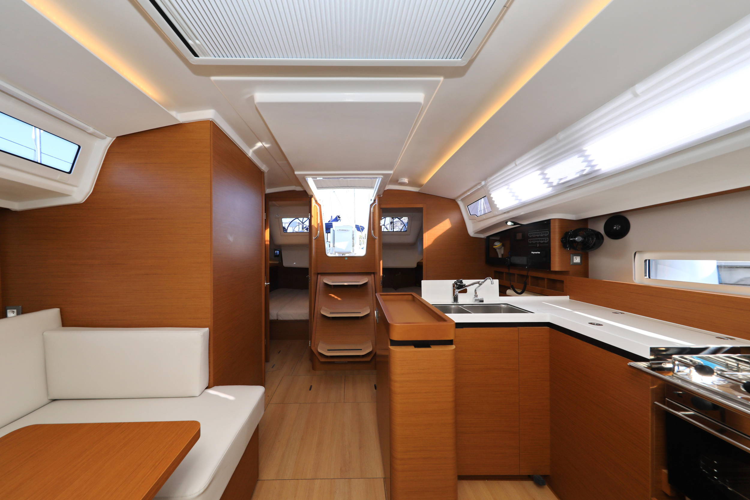 Photo #45 - Sun Odyssey 410 (Vague) in Zara - 16206