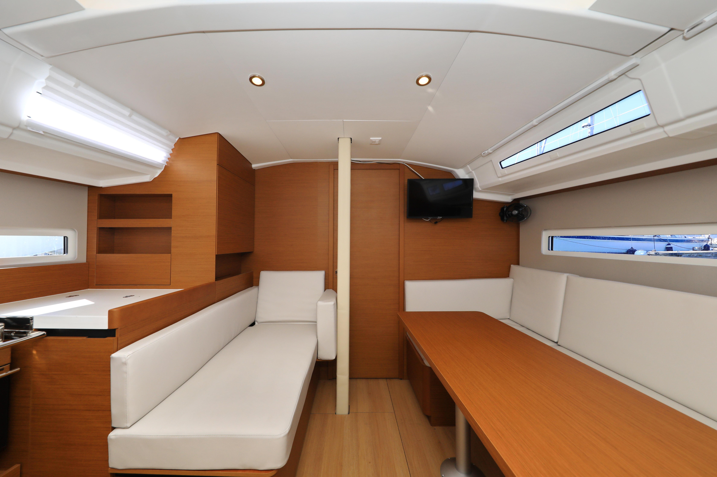Photo #16 - Sun Odyssey 410 (Vague) in Zara - 16206