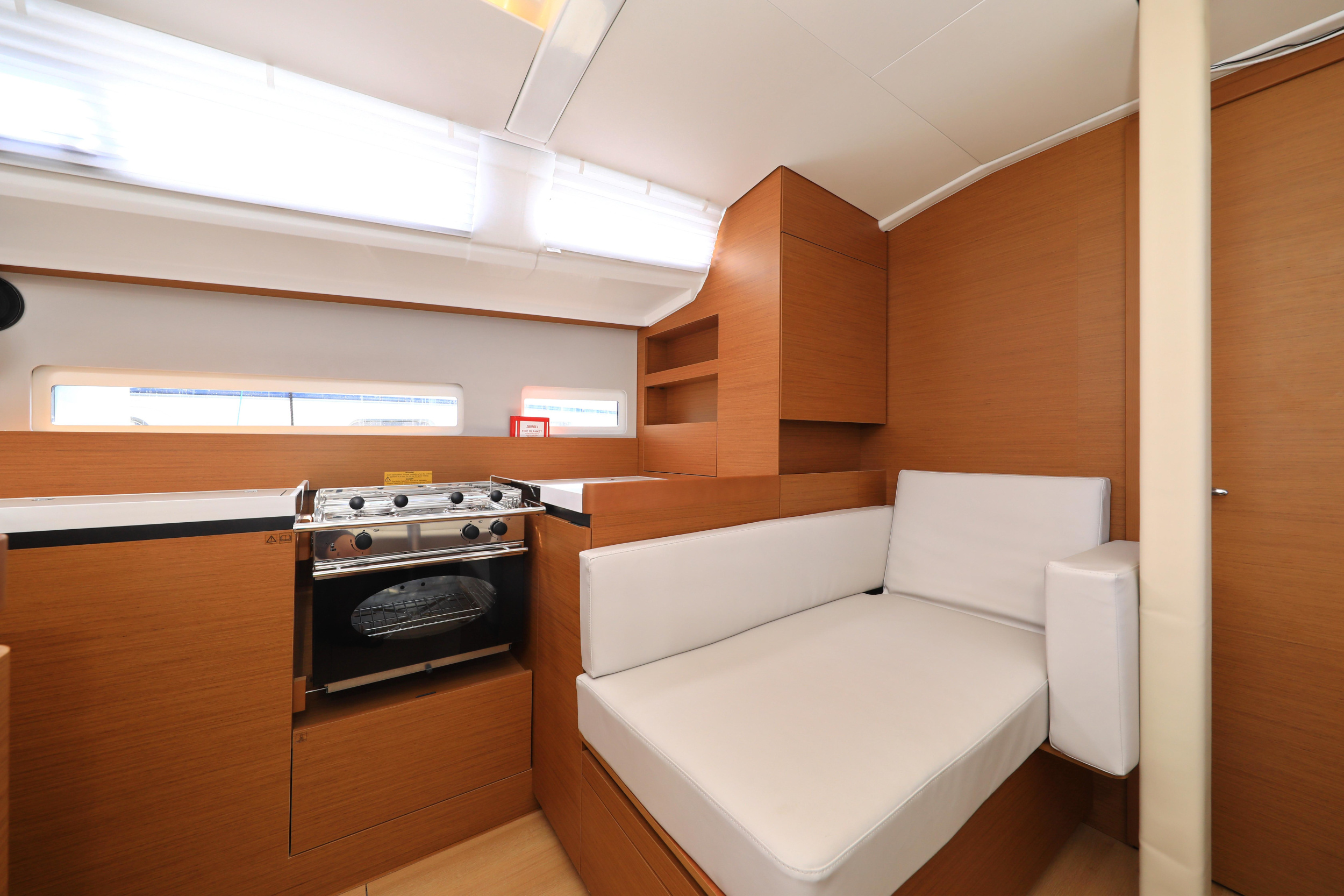 Photo #96 - Sun Odyssey 410 (Vague) in Zara - 16206