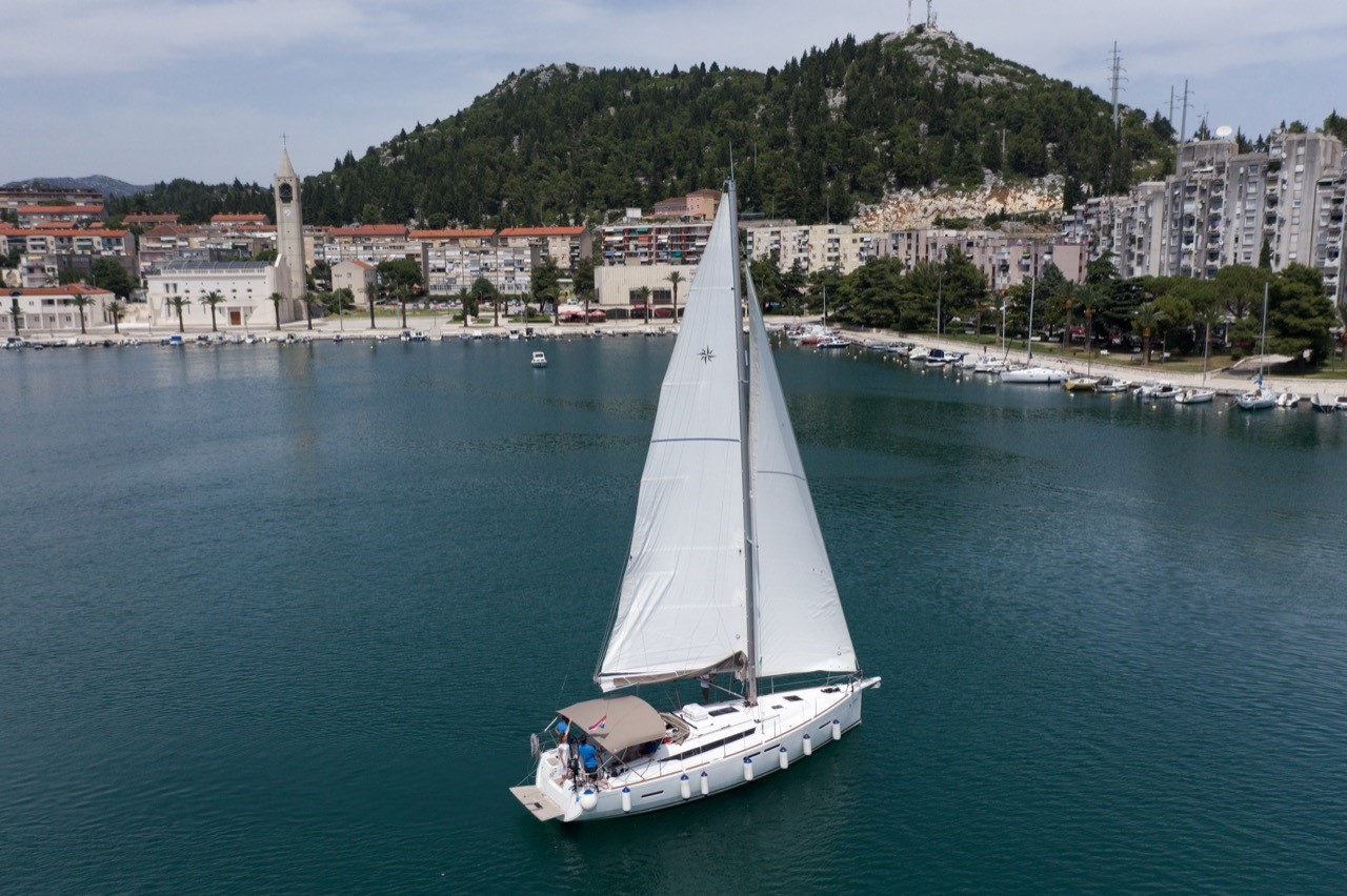 Photo #13 - Sun Odyssey 419 (Luka Ploče) en Polce - 6785