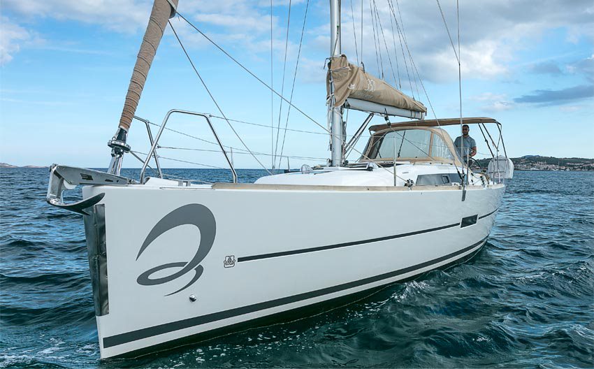 Photo #7 - Dufour 350 GL (Chiara) in Portisco - 4051