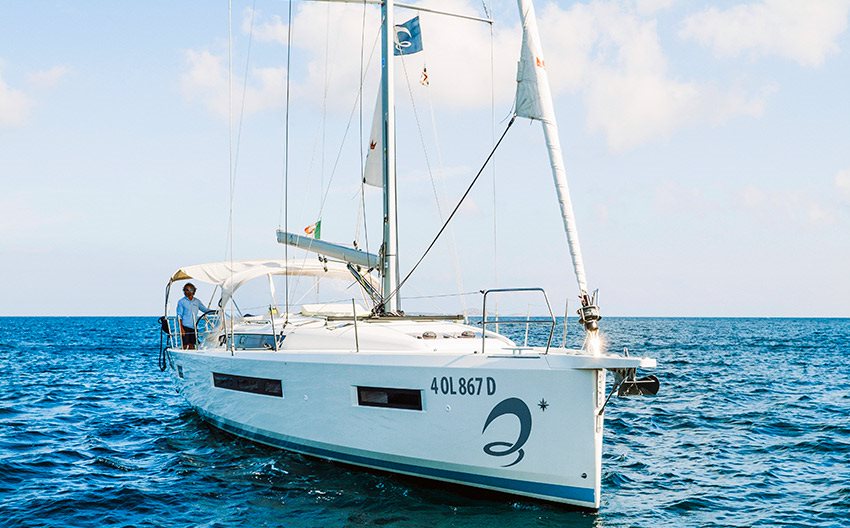 Photo #4 - Sun Odyssey 490 (Frida) in Portisco - 8011