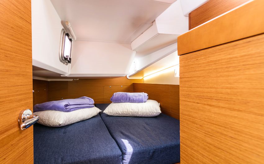 Photo #5 - Sun Odyssey 490 (Evita) en Portisco - 8016