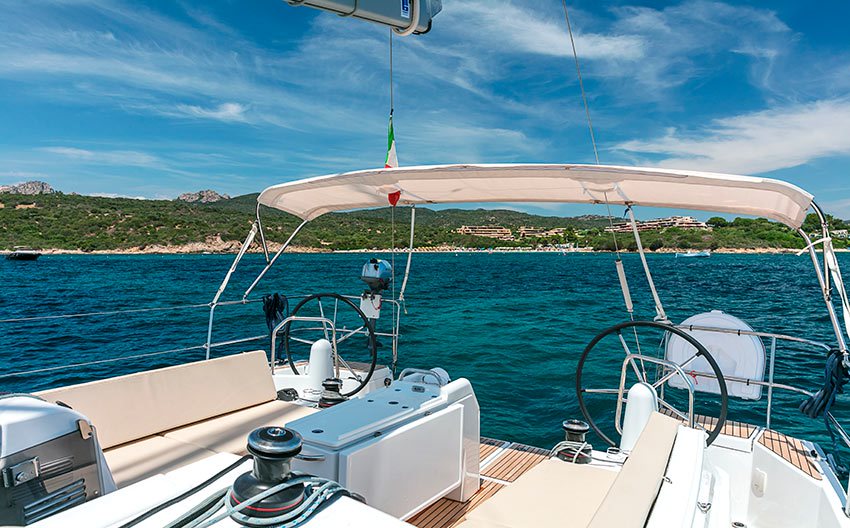 Photo #14 - Sun Odyssey 440 (Indira) en Portisco - 8006
