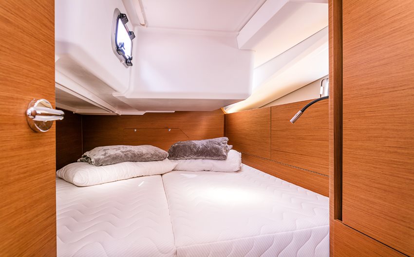 Photo #4 - Sun Odyssey 440 (Coco) en Portisco - 8008