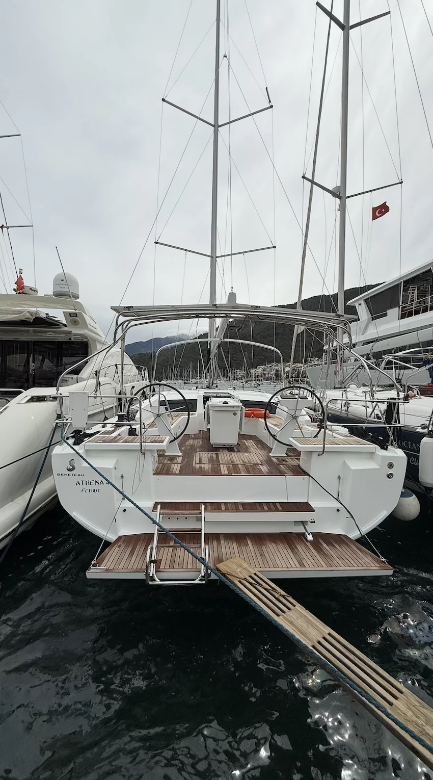 Oceanis 46.1 (Athena 4)  - 19