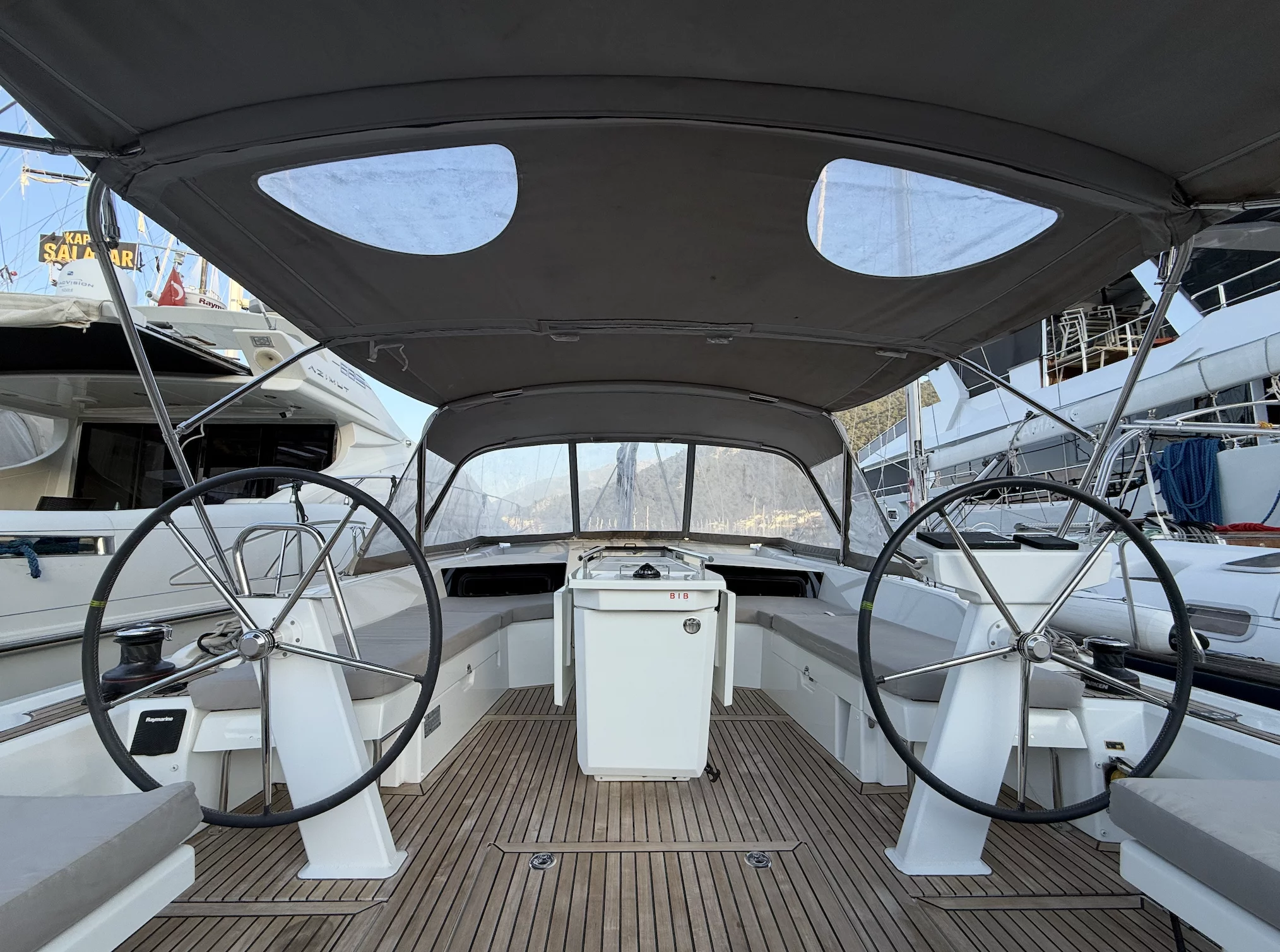 Oceanis 46.1 (Athena 4)  - 17
