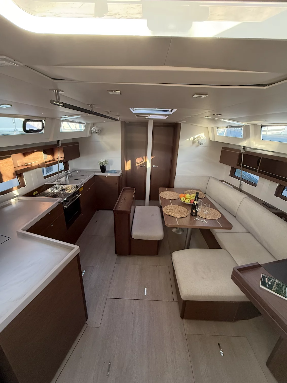 Oceanis 46.1 (Athena 4)  - 16