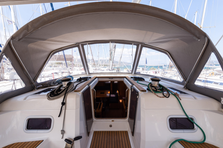 Photo #5 - Sun Odyssey 509 (Aposperitis) in Lefkada - 11863
