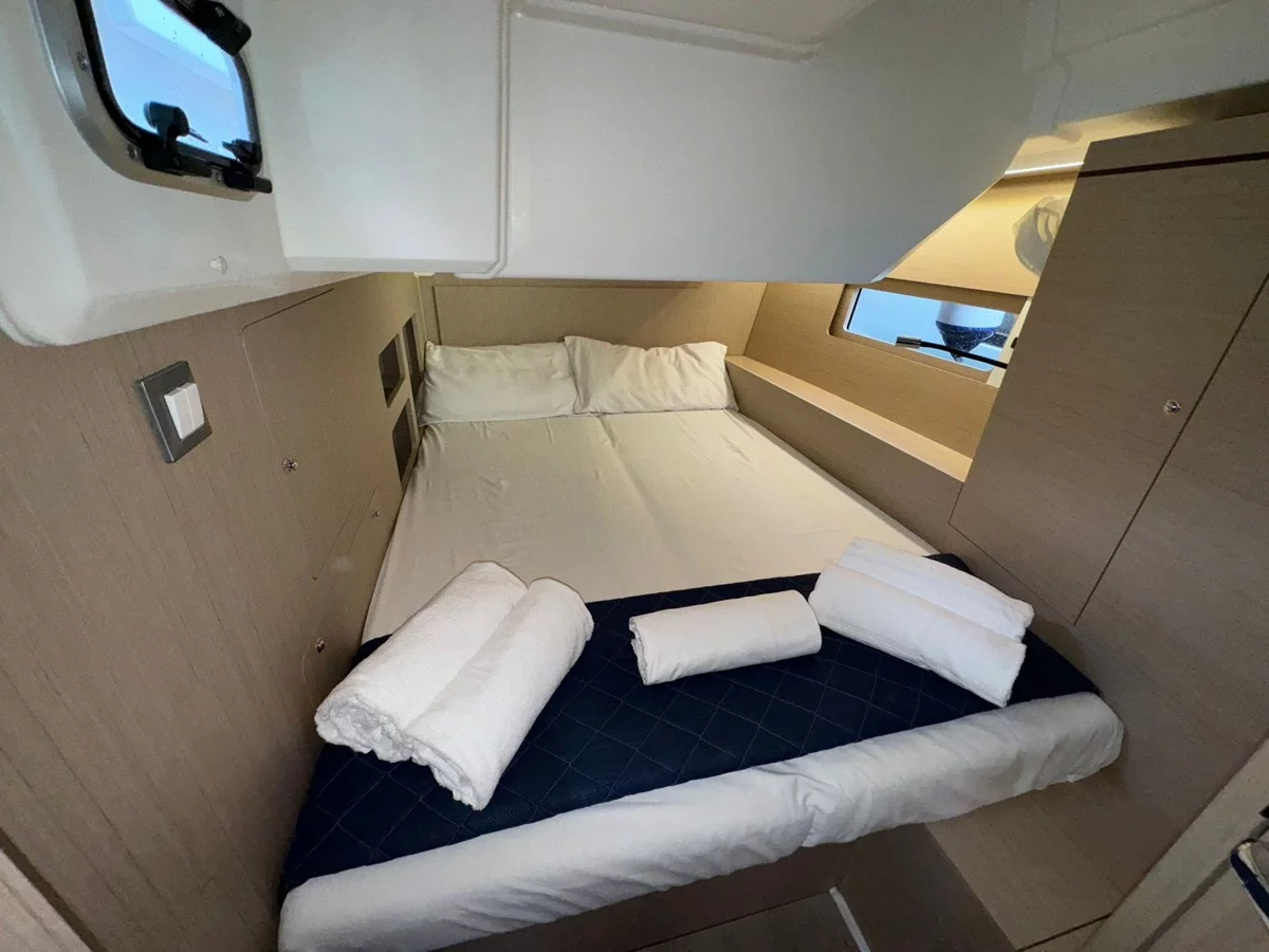 Oceanis 46.1 (3 cab) (Callisto)  - 6