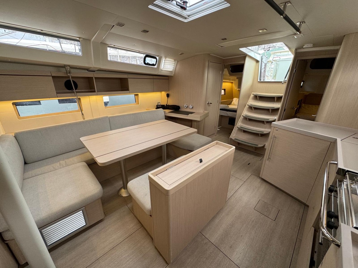 Photo #11 - Oceanis 46.1 (3 cab) (Callisto) en Salerno - 16221