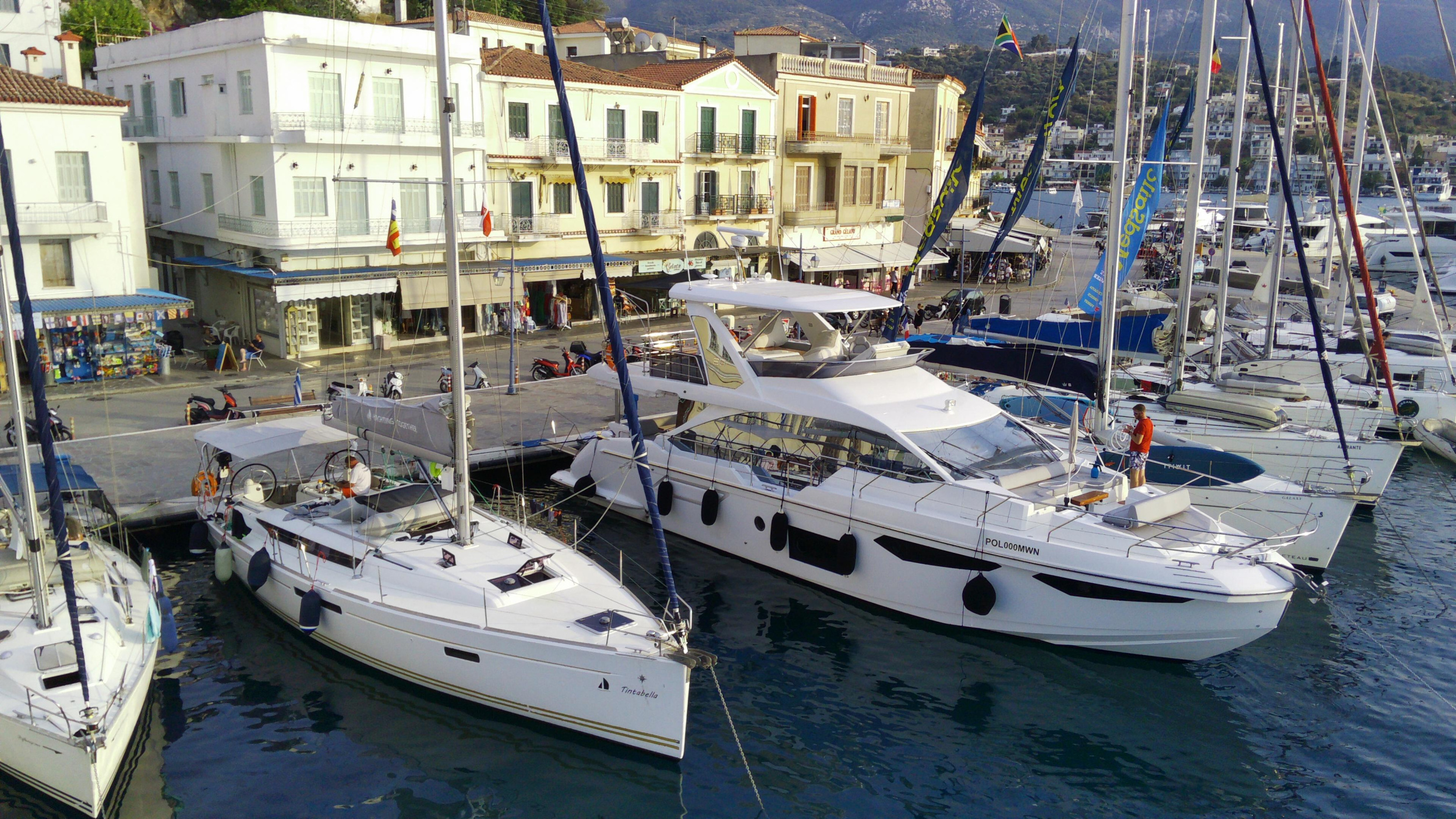 Photo #51 - Sun Odyssey 469 (Tintabella) in Athen - 17504