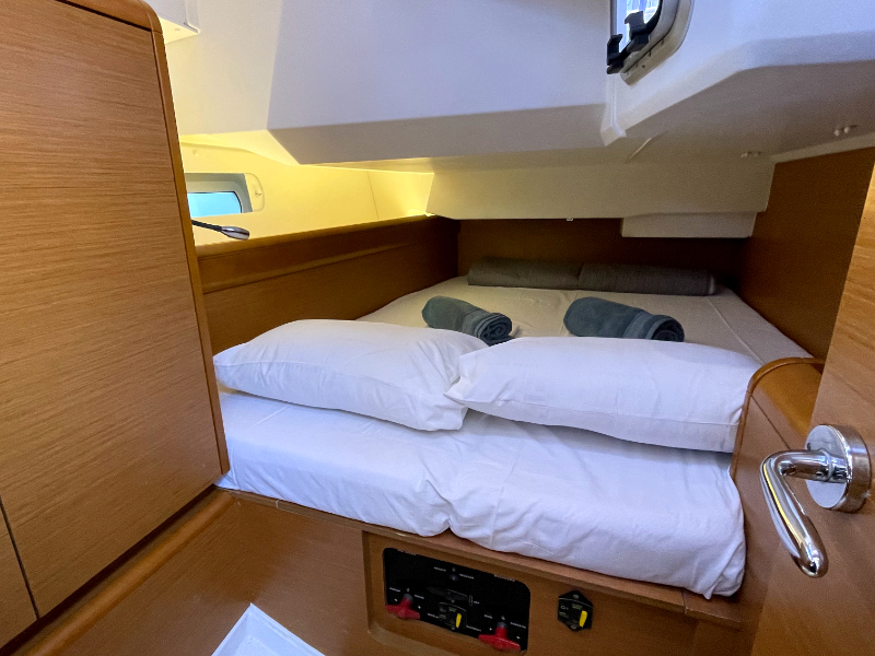 Photo #5 - Sun Odyssey 449 (Amelie (Refit 2022)) in Corfù - 16582
