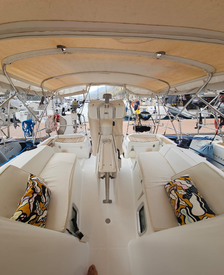 Photo #10 - Sun Odyssey 36i (Rock'n Roll !) in Fethiye - 16337