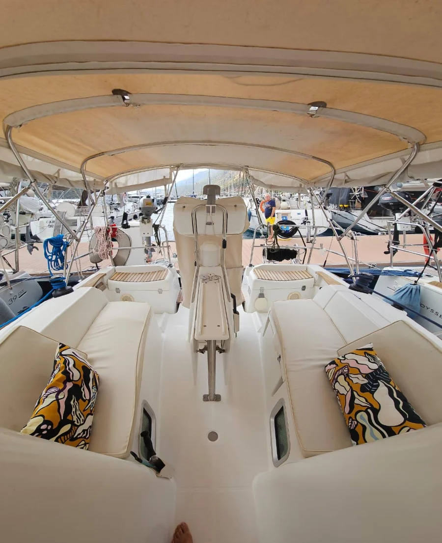 Sun Odyssey 36i (Rock'n Roll !)  - 9