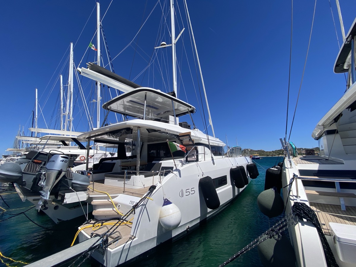 Photo #10 - Lagoon 55 (5 cab) (The Moon) in Portisco - 16214