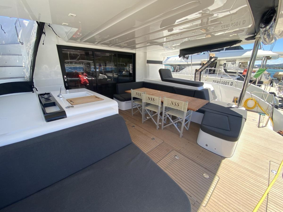 Photo #22 - Lagoon 55 (5 cab) (The Moon (MAR)) in Le Marin - 17117