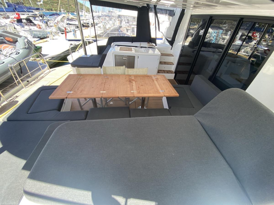Photo #34 - Lagoon 55 (5 cab) (The Moon (MAR)) in Le Marin - 17117