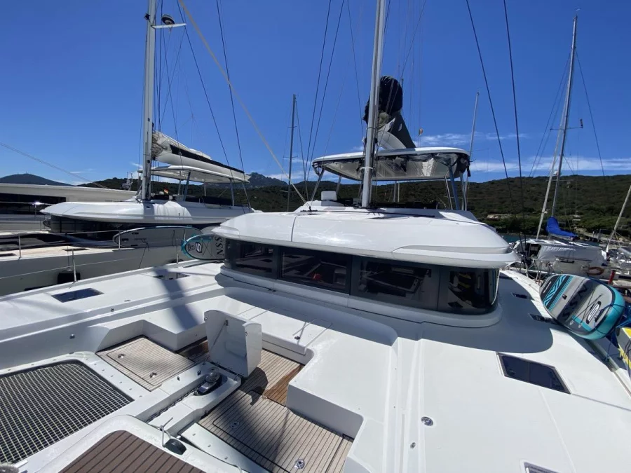 Lagoon 55 (5 cab) (The Moon (ANU))  - 20