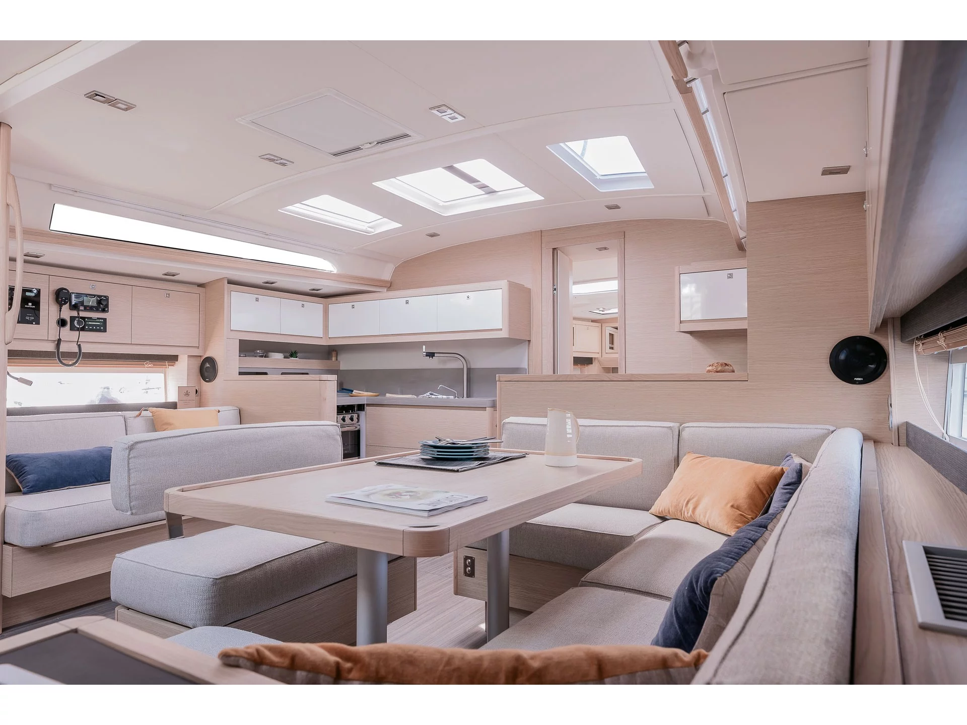 Dufour 470 (Dori) Interior image - 3