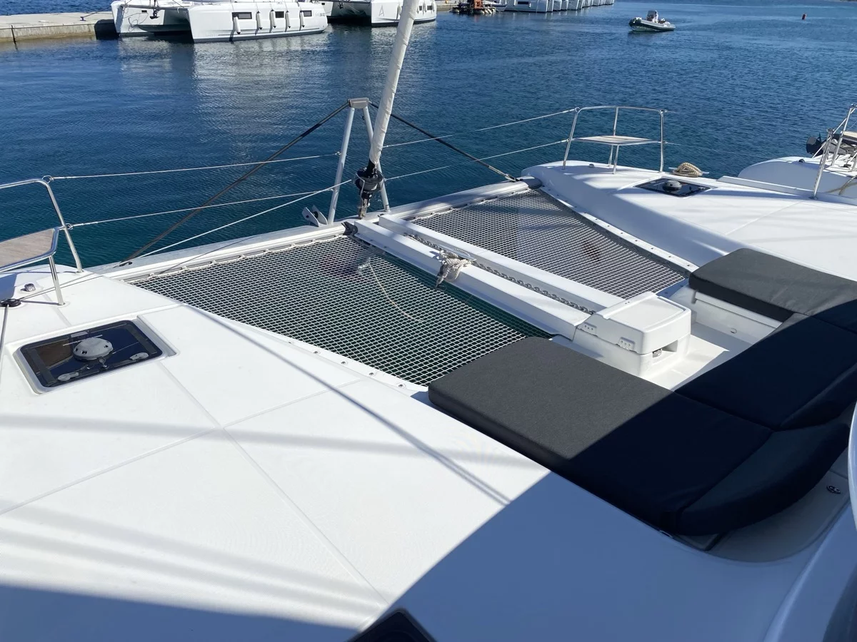 Lagoon 46 (Hercules)  - 5