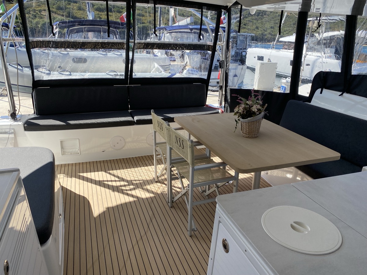 Photo #7 - Lagoon 46 (Hercules) in Portisco - 13946