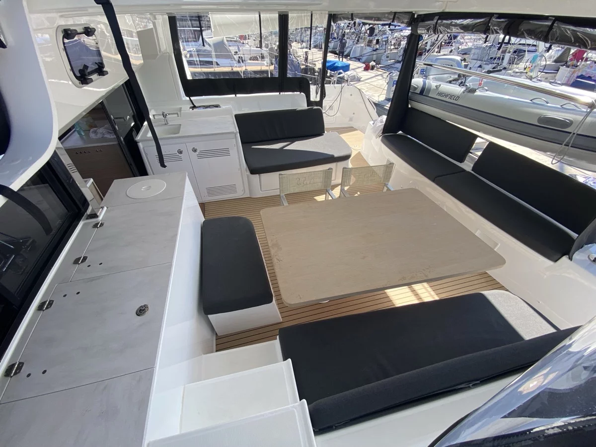 Lagoon 46 (Penelope)  - 21