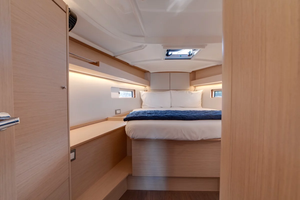 Oceanis 40.1 (3cab) (Maverick)  - 9