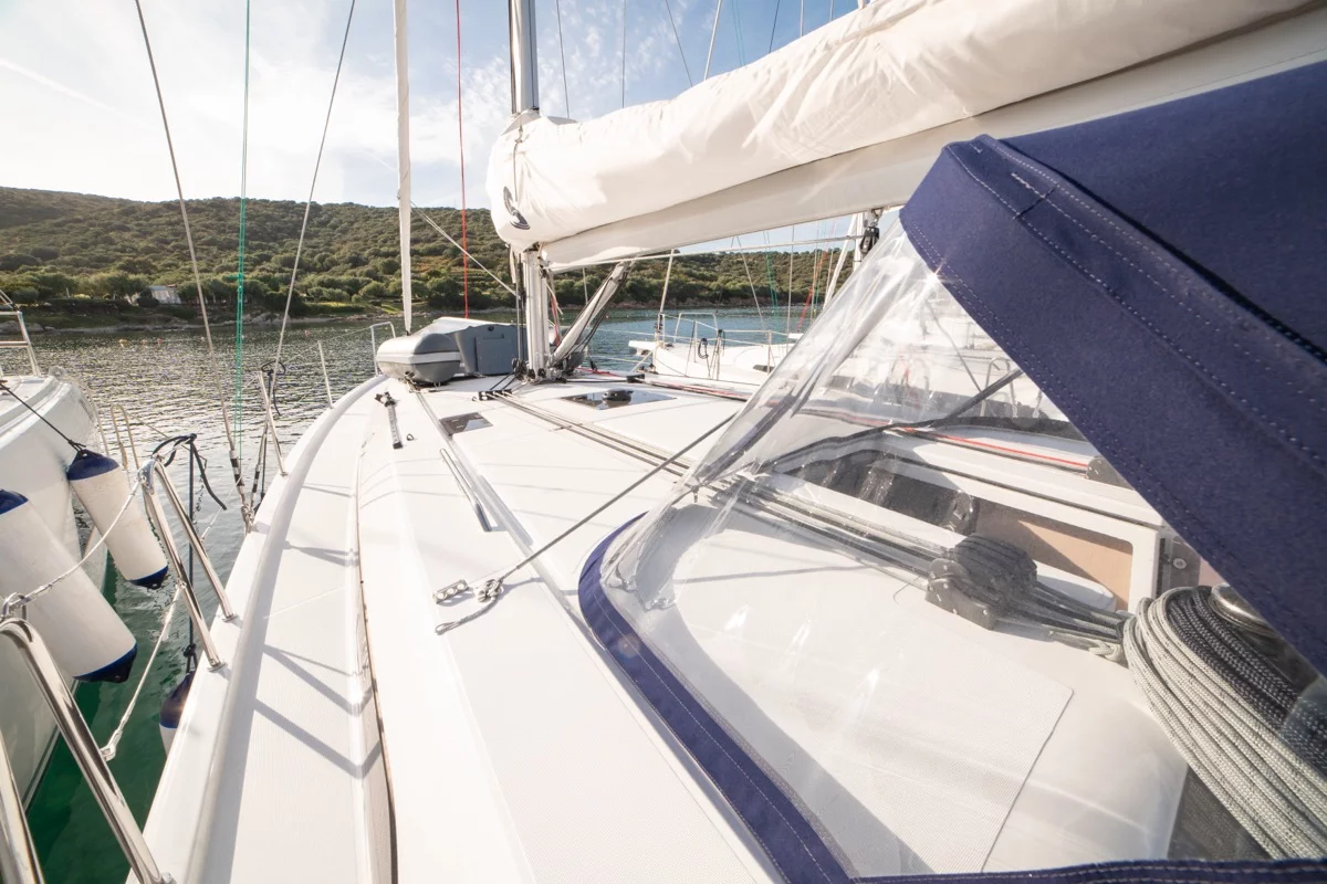 Oceanis 40.1 (3cab) (Maverick)  - 27