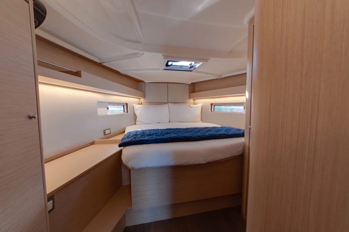 Oceanis 40.1 (3cab) (Maverick)  - 5