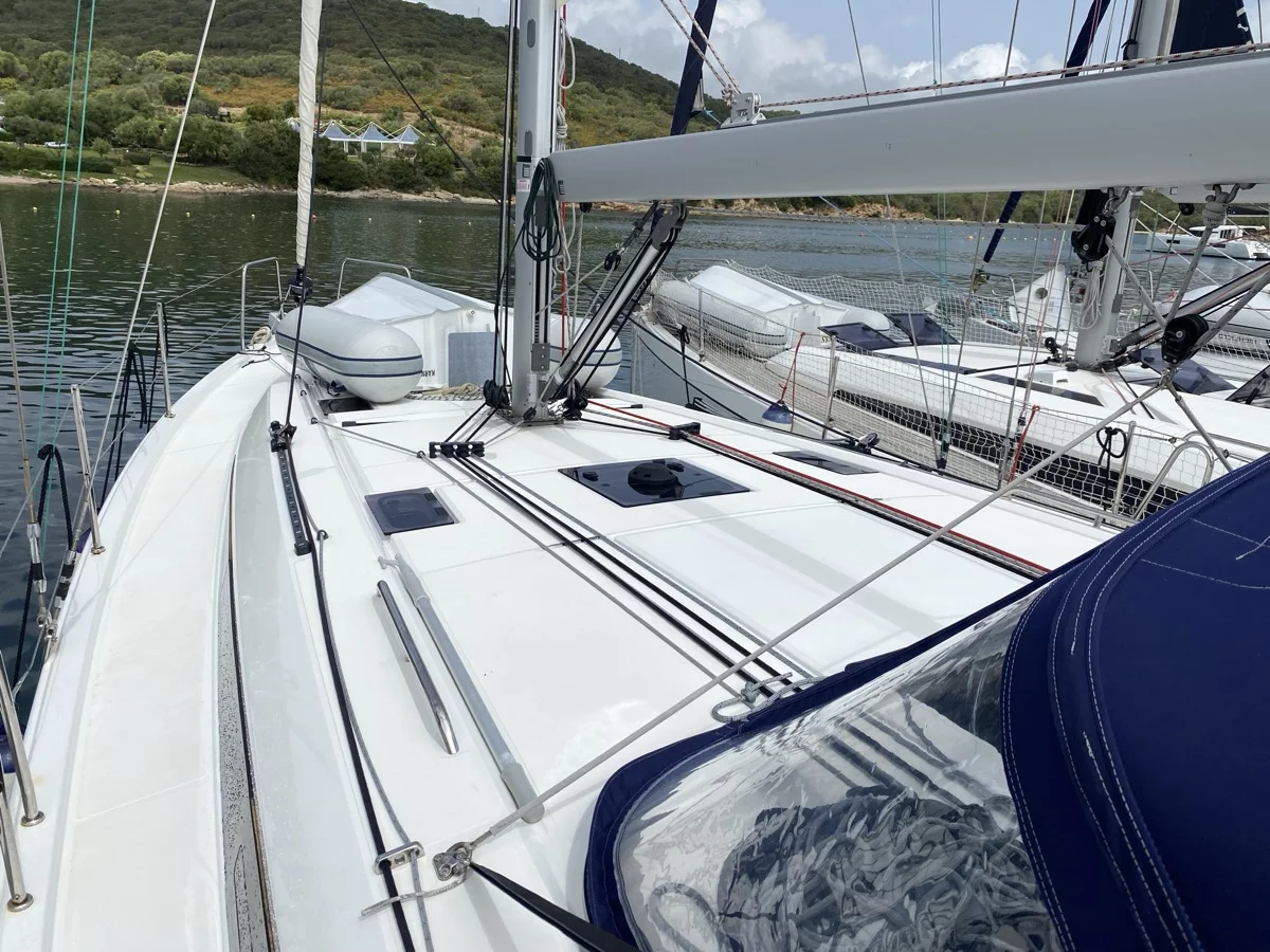 Oceanis 40.1 (3cab) (Karma)  - 10