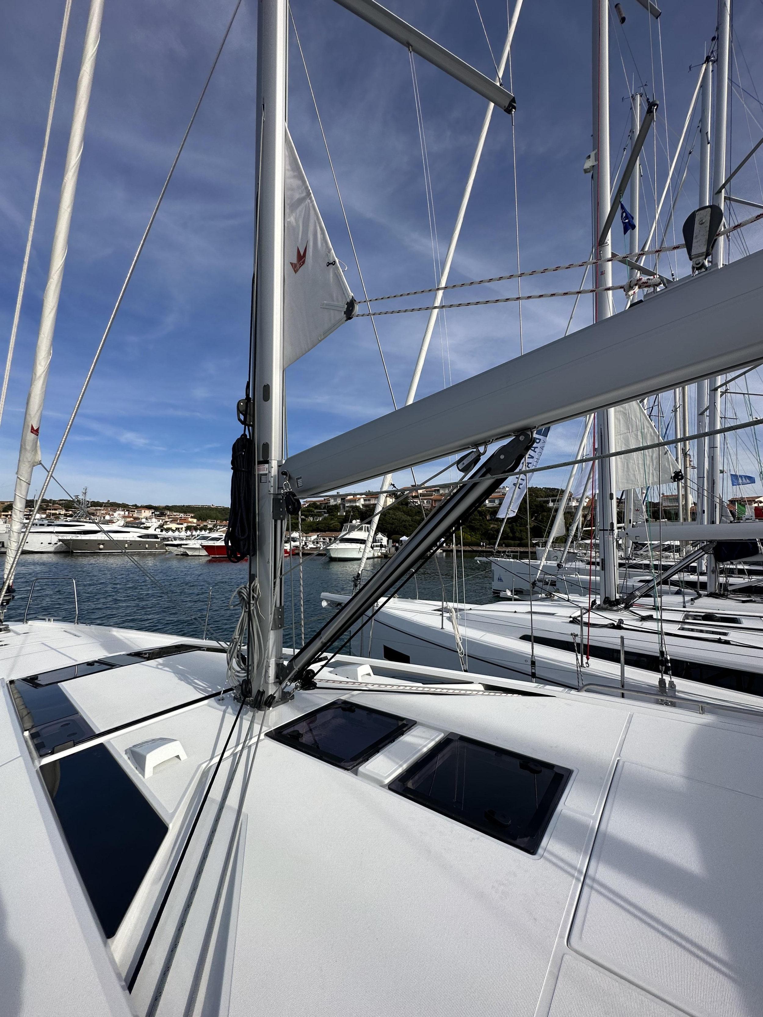 Photo #9 - Oceanis 46.1 (5 cab) (Moonraker) in Portisco - 13802