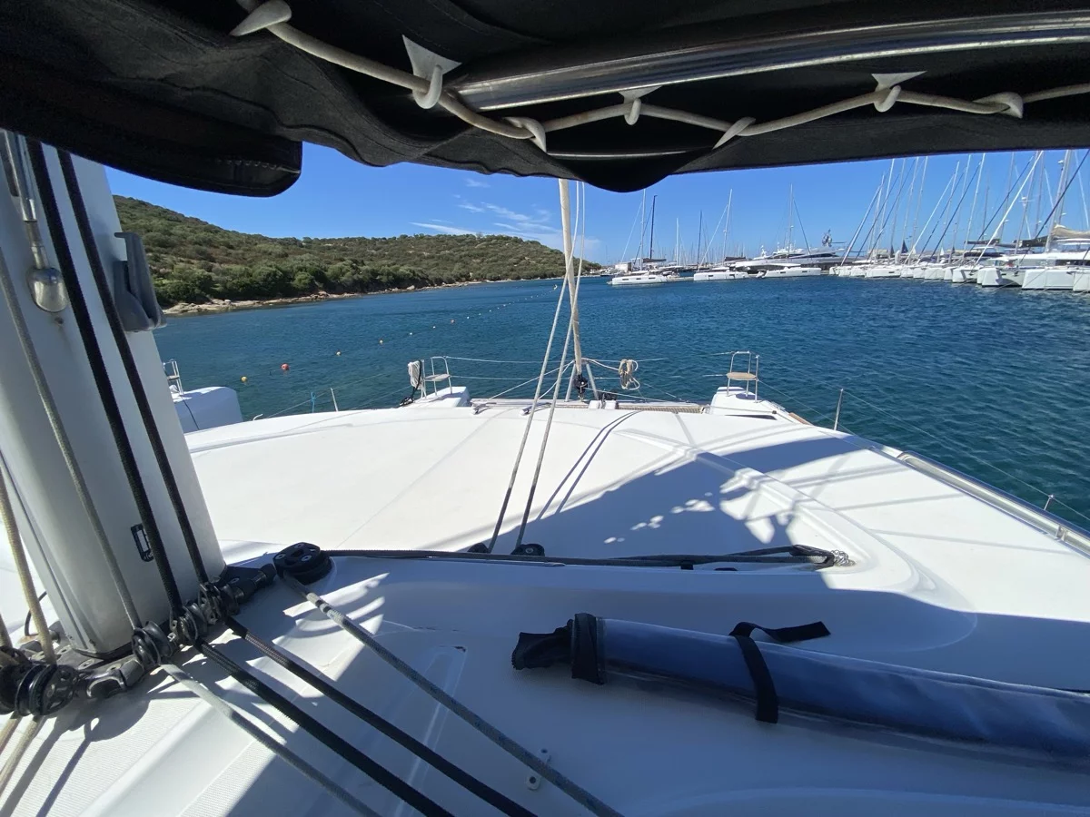 Lagoon 40 (Aquila (WM, Inverter))  - 17