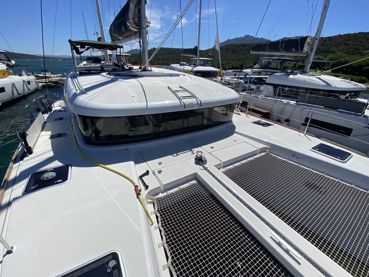 Lagoon 40 (Aquila (WM, Inverter))  - 11