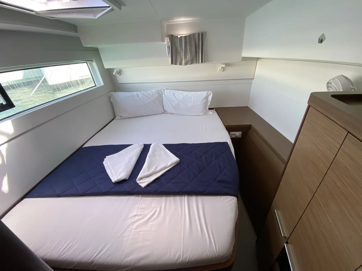 Lagoon 40 (Aquila (WM, Inverter))  - 5